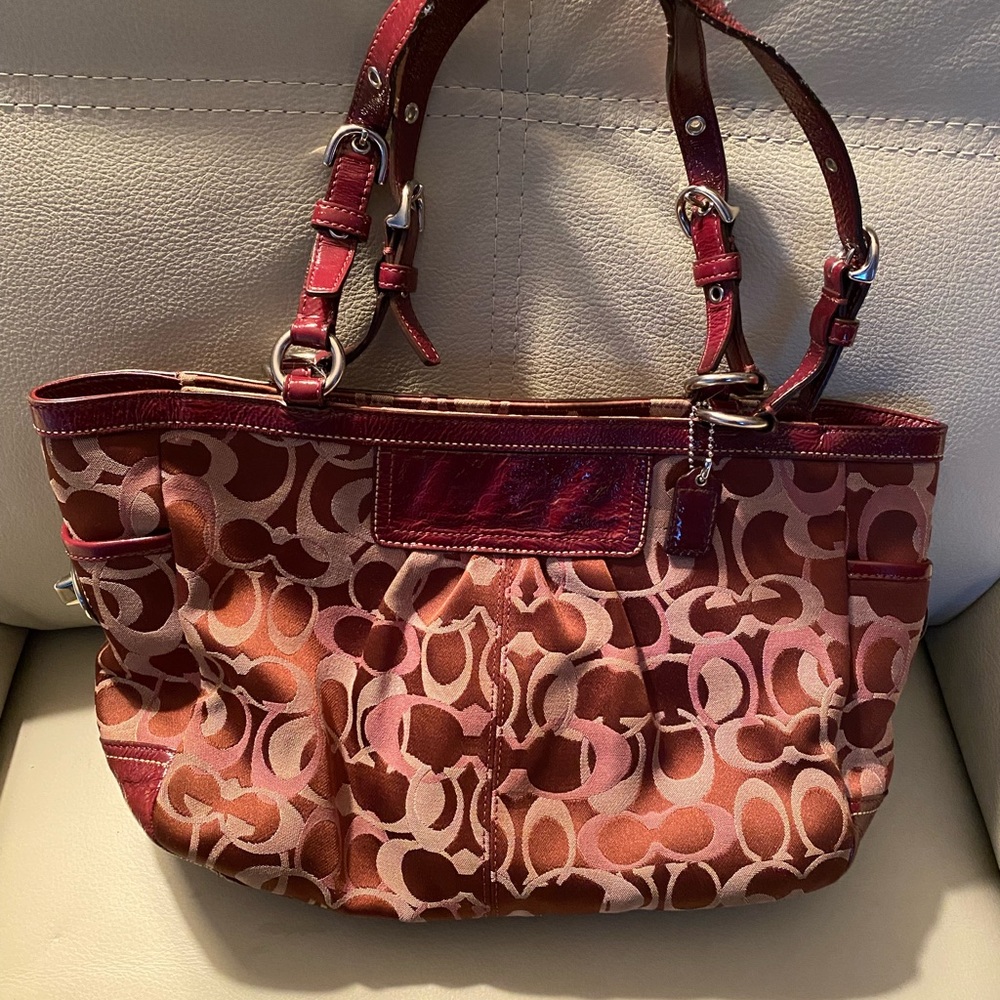 COACH Opal SIGNATURE Gallery Tote Carryall Leather